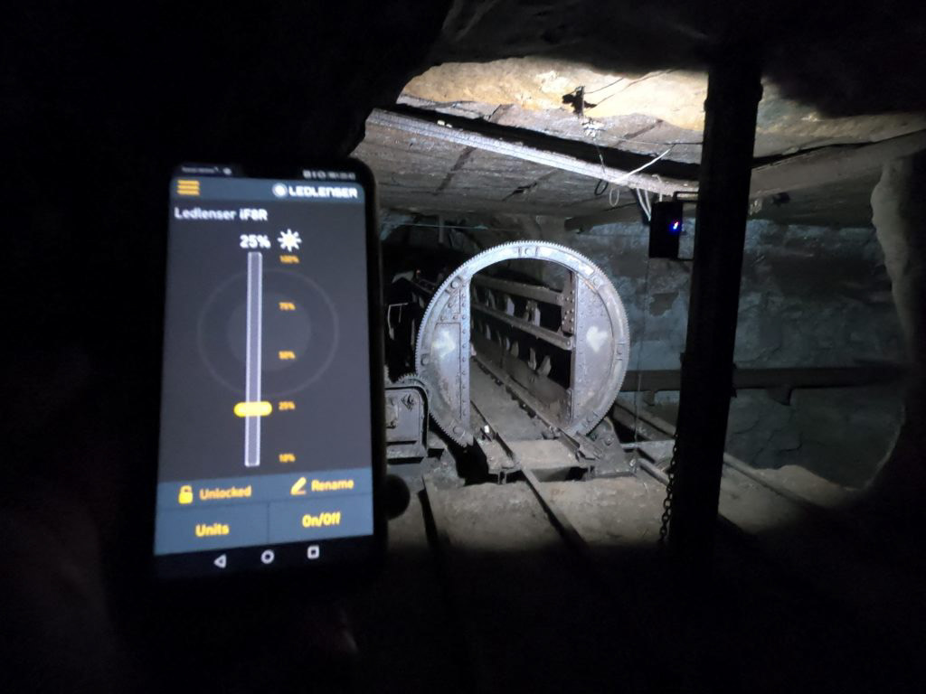 Éclairage IF8R à 25 % — 1125 lm