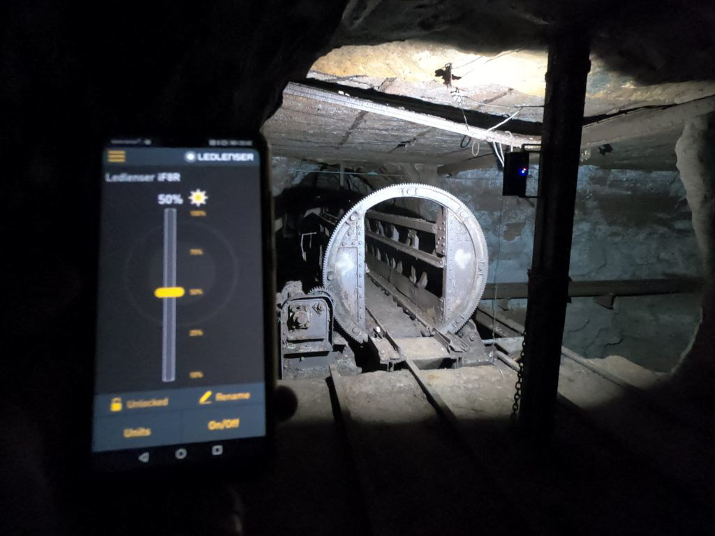 Éclairage IF8R à 50 % — 2250 lm