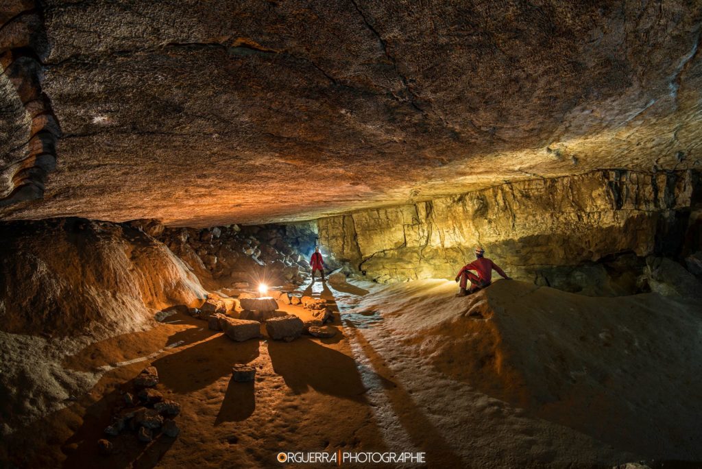 Photographie — Une nuit sous terre, Doubs