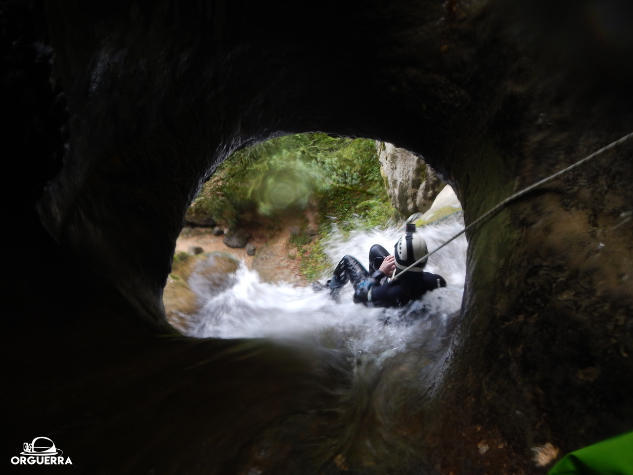 Photographie — Une nuit sous terre, Doubs