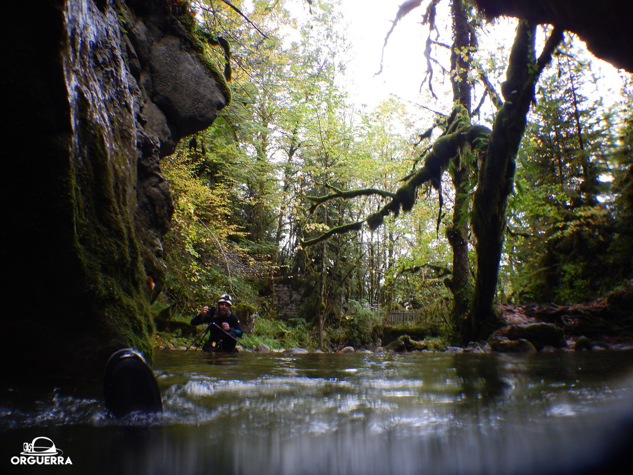 Photographie — Une nuit sous terre, Doubs