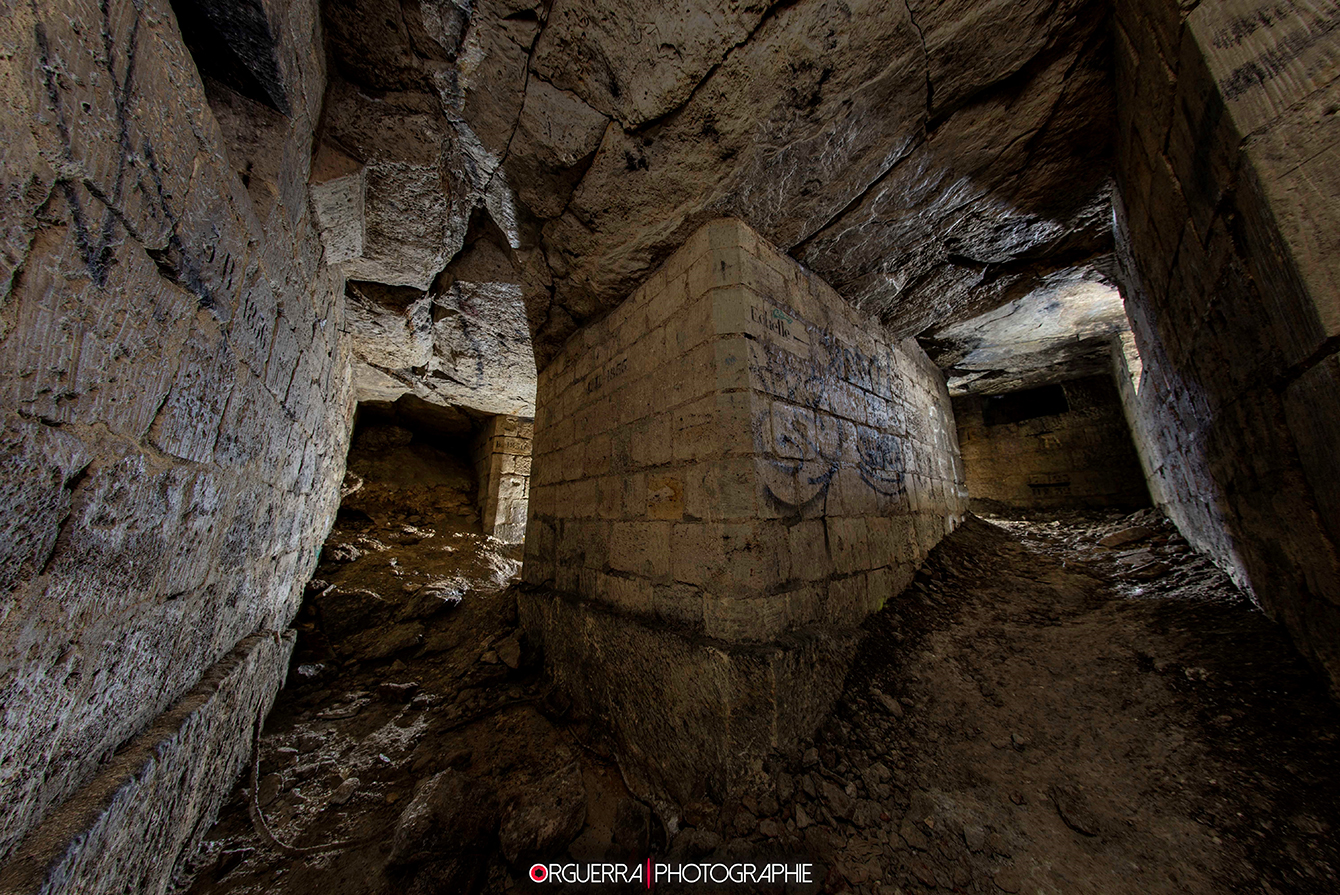 Photographie — catacombes de Paris