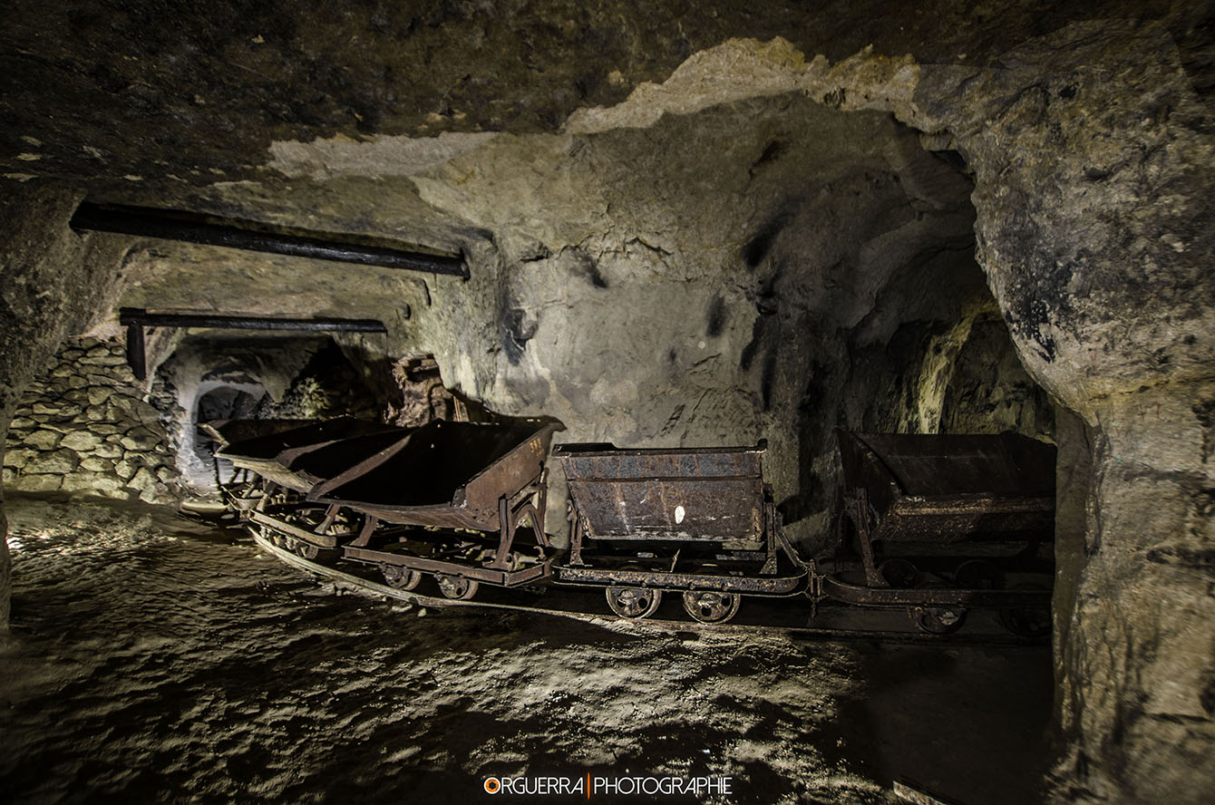 Photographie — carrière de Mons