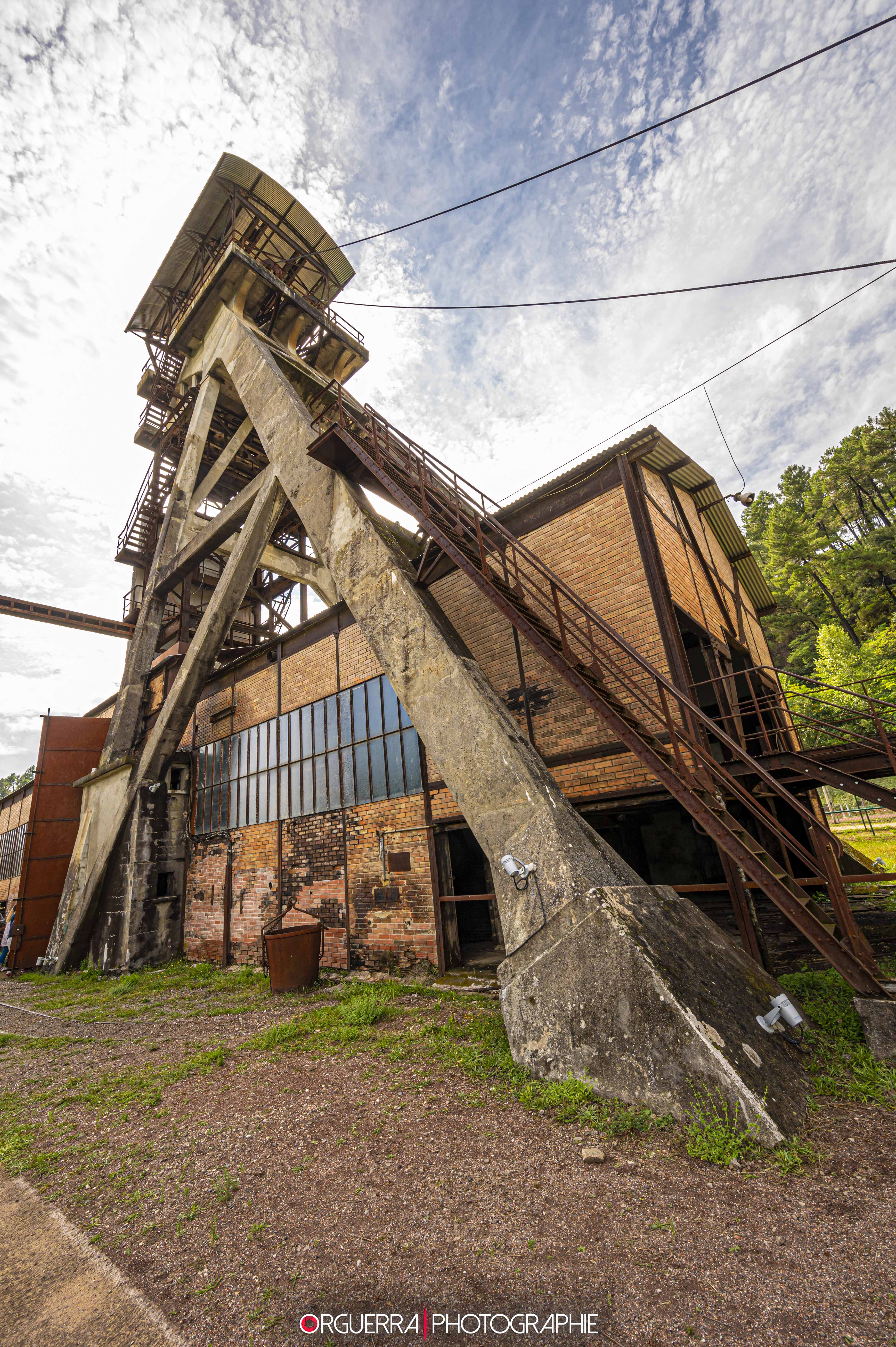 Photographie — mine témoin d'Alès